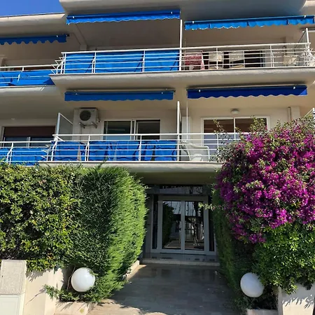דירה Grand Sur Le Port De Golfe Juan ואלאוריס
