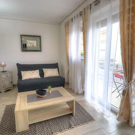 Διαμέρισμα Grand Sur Le Port De Golfe Juan